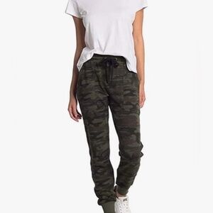 Sanctuary Drawstring Terry Camo Jogger Pants Small Terry Cloth Sweatpants